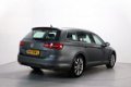 Volkswagen Passat Variant - 1.4 TSI 150pk ACT Highline Navigatie Parkeersensoren Climate Control - 1 - Thumbnail