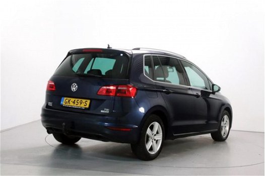 Volkswagen Golf Sportsvan - 1.2 TSI 110pk Business Edition 6-bak Leer/Alcantara Camera Navigatie - 1