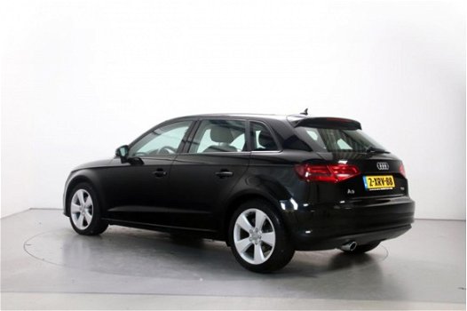 Audi A3 Sportback - 1.6 TDI Ambition Pro Line S-Tronic Leder Navigatie Sportstuur/Stoelen Cruise Con - 1