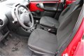 Toyota Aygo - 1.0 VVT-i 5-drs Now Airco- NL auto - 1 - Thumbnail