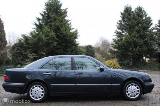 Mercedes-Benz E-klasse - 220 CDI Elegance Select - 1