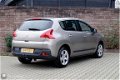 Peugeot 3008 - 1.6 VTi 120PK Blue Lease panorama/nav/ecc/trekhaak/lmv17 - 1 - Thumbnail