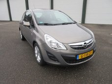 Opel Corsa - 1.4-16V Design Ed