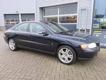 Volvo S60 - 2.4 Drivers Edition - NL AUTO - 182PK - NAVI - LEER - PDC - TREKHAAK - XENON - STOELVERW - 1 - Thumbnail