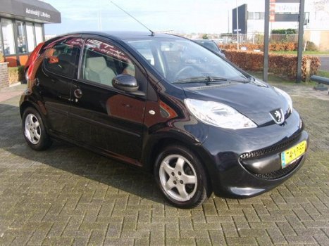 Peugeot 107 - 1.0-12V XS airco elk ramen centrale deur s[ velgen - 1