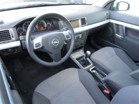 Opel Vectra - SW 1.9 CDTI 120PK V-LINE - 1