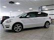 Ford S-Max - 2.0 EcoBoost Titanium 7p. Leder/Panoramadak/Navigatie/Automaat 7 Persoons Nieuwstaat 13 - 1 - Thumbnail