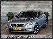 Volvo V40 - 2.0 D2 R-Design Business Leer Xenon Navi Stoelverwarming - 1 - Thumbnail