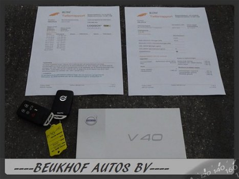 Volvo V40 - 2.0 D2 R-Design Business Leer Xenon Navi Stoelverwarming - 1
