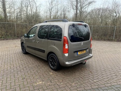 Citroën Berlingo - 1.6 HDIF XTR AIRCOMULTISPACE 5-Persoons Nieuwstaat 2012 - 1