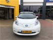 Nissan LEAF - 24 kWh Navi/Camera/Clima/Keyless/Stoelverwarming - 1 - Thumbnail