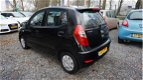 Hyundai i10 - 1.2 i-Drive Cool hele nette I10 met airco 89dkm nl auto boekjes en 1.2 motor - 1 - Thumbnail