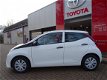 Toyota Aygo - 1.0 VVT-i x-fun / Aircondtioning / Radio / USB / Snelheidsbegrenser / Led Dagrijverlic - 1 - Thumbnail