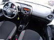 Toyota Aygo - 1.0 VVT-i x-fun / Aircondtioning / Radio / USB / Snelheidsbegrenser / Led Dagrijverlic - 1 - Thumbnail