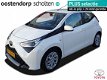 Toyota Aygo - 1.0 VVT-i x-play / Airconditioning / Smartphone Integration / Parkeercamera / Bluetoot - 1 - Thumbnail