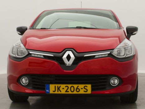 Renault Clio - TCe 90 Limited // Airco / Armsteun / Parkeersensoren / Navigatie / Cruise Control - 1