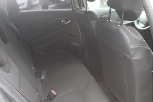 Renault Clio Estate - 1.5 dCi ECO Expression (90pk) Navi/ Airco/ Cruise/ Elek. pakket/ Isofix/ Bluet - 1