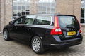 Volvo V70 - 1.6 T4 Limited Edition, Automaat, Navigatie, Leder, Bluetooth, Stoelverwarming, Cruise c - 1 - Thumbnail