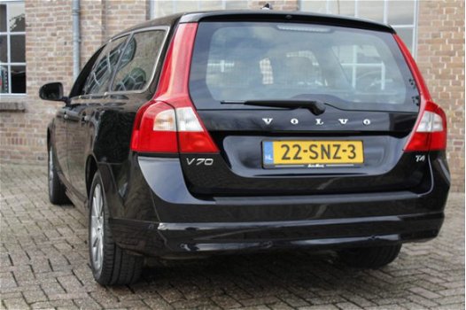 Volvo V70 - 1.6 T4 Limited Edition, Automaat, Navigatie, Leder, Bluetooth, Stoelverwarming, Cruise c - 1