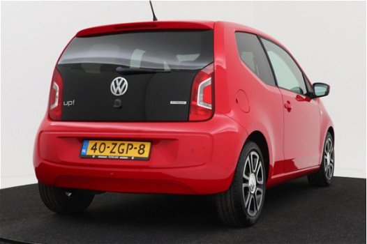 Volkswagen Up! - 1.0 high up BlueMotion | Navigatie | Parkeersensoren - 1