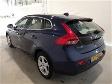 Volvo V40 - 2.0 D2 OCEAN RACE BUSINESS LEDER/NAVI/PANORAMA