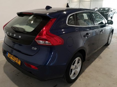 Volvo V40 - 2.0 D2 OCEAN RACE BUSINESS LEDER/NAVI/PANORAMA - 1