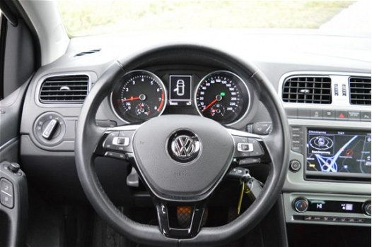 Volkswagen Polo - 1.2 TSI DSG HIGHLINE ECC/NAVI/PDC - 1