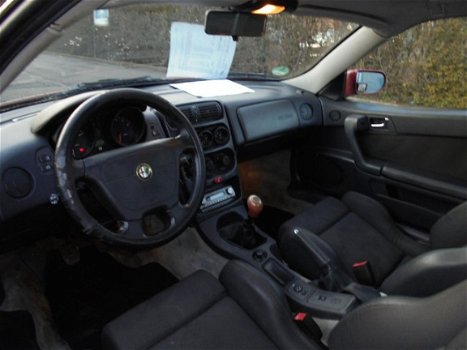 Alfa Romeo GTV - 2.0-16V T.Spark - 1