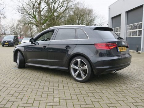 Audi A3 Sportback - 1.6 TDI ultra Edition Navi / adaptive cruise control - 1