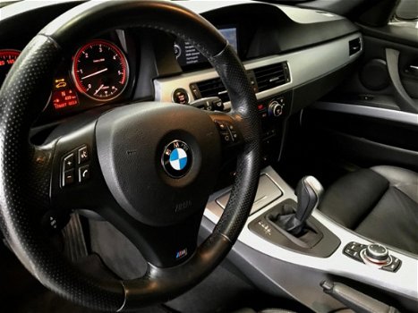 BMW 3-serie - 325d M Executive Automaat | Leer | Sportstoelen | Navigatie Professional - 1