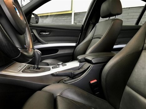 BMW 3-serie - 325d M Executive Automaat | Leer | Sportstoelen | Navigatie Professional - 1