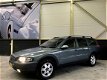 Volvo V70 Cross Country - 2.4 T Automaat | Leer | Navigatie | Schuifdak | - 1 - Thumbnail