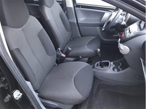 Toyota Aygo - 1.0-12V Comfort Navigator 5drs - 1