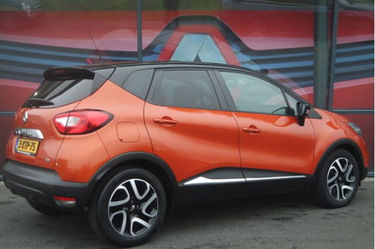 Renault Captur - 1.2 TCe Dynamique AUTOMAAT NAVIGATIE / CLIMATE CONTROL / PARKEERSENSOREN RONDOM / A - 1