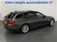 BMW 5-serie Touring - 530d High Executive AUTOMAAT, Head-up, Navi, dvd, panoramadak, leder, nieuwsta