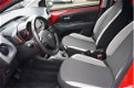 Toyota Aygo - 1.0 VVT-i 69pk 5D x-shift x-play - 1 - Thumbnail