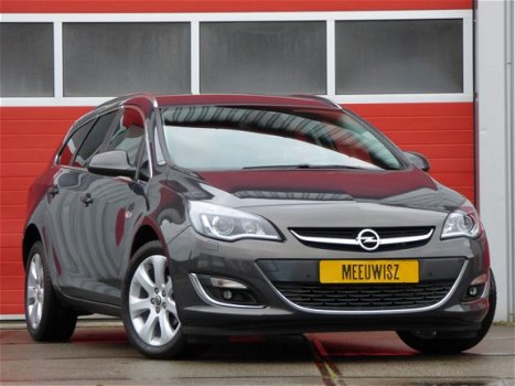 Opel Astra Sports Tourer - 1.4 Turbo Cosmo/ lage km/ zeer mooi - 1