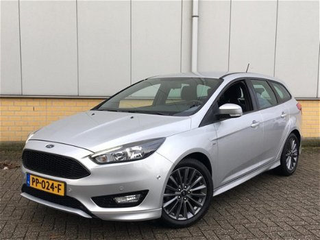 Ford Focus Wagon - 1.0 125 pk Wagon ST-line Trekhaak - 1