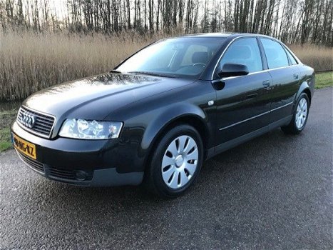 Audi A4 - 2.0 96KW Airco | Nw distributieriem | Rijklaar prijs - 1