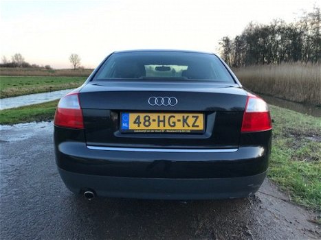 Audi A4 - 2.0 96KW Airco | Nw distributieriem | Rijklaar prijs - 1