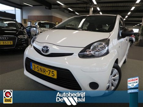 Toyota Aygo - 1.0 VVT-i Now 5-drs. AIRCO/1E EIGENAAR - 1