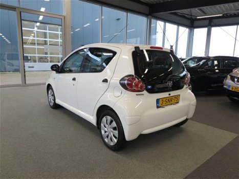 Toyota Aygo - 1.0 VVT-i Now 5-drs. AIRCO/1E EIGENAAR - 1