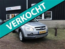 Chevrolet Captiva - 3.2i Executive * Airco * Navi * Leer * DVD * 7 Zitter