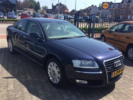 Audi A8 - 4.2 FSI q. Pro Line ZEER MOOI - 1