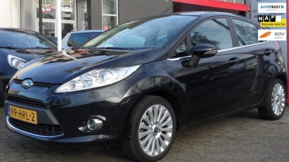 Ford Fiesta - 1.4 Titanium Airco Cruise Trekhaak NAP Nette Auto - 1