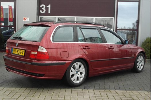 BMW 3-serie Touring - 320i Executive # Sport leer, TOPSTAAT YOUNGTIMER - 1