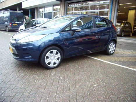 Ford Fiesta - 1.25 Limited airco 5 deurs slechts 24330 km - 1