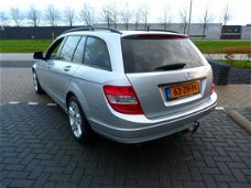 Mercedes-Benz C-klasse Estate - 180 K Navi, Airco, NL Auto