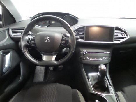 Peugeot 308 - 1.2 PureTech 110pk Style met Navigatie - 1