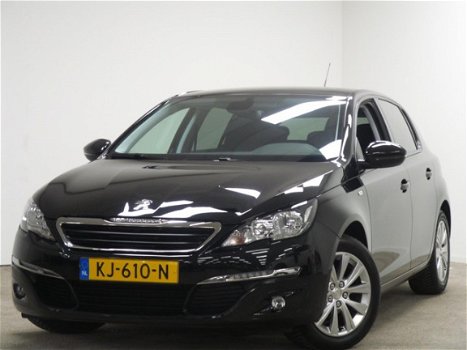 Peugeot 308 - 1.2 PureTech 110pk Style met Navigatie - 1